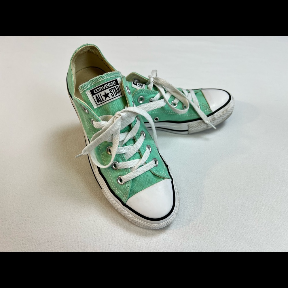 Converse unisex All-Star low mint green sneakers - men’s  5 and women’s size 7